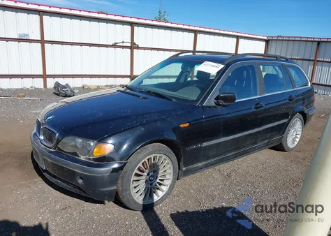 2002 BMW 325Xit from USA, damaged, VIN WBAEP33472PF01043